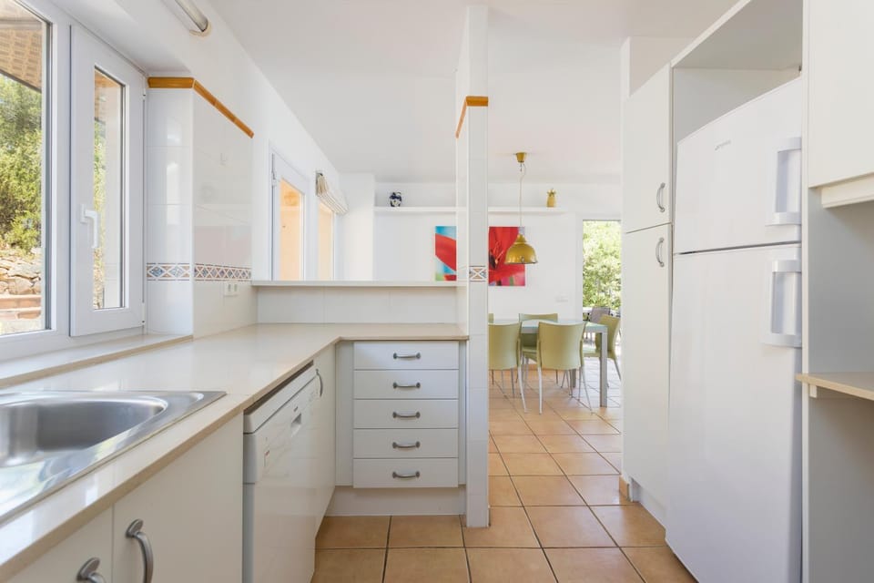 Kitchen or kitchenette, dishwasher, minibar, pet friendly, stove