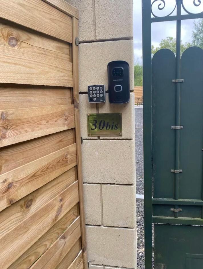 Maison avec jardin clos et privatif proche de Disneyland et parc des félins House in Île-de-France