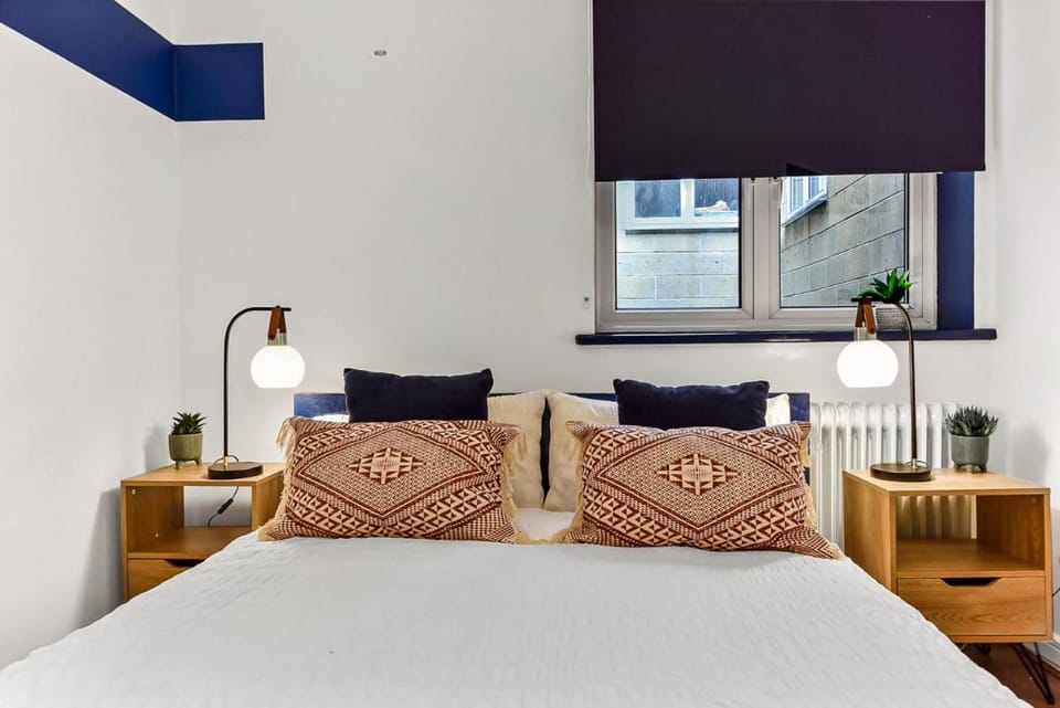 Stylish 2 Bed Flat, London Eye, Waterloo, Zone 1 Apartment in City of Westminster