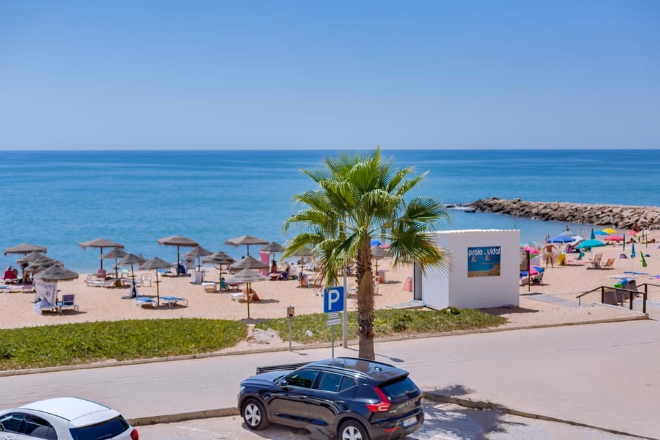 Nearby landmark, Spring, Day, Neighbourhood, Beach, Sea view, Location, Parking, sunbed