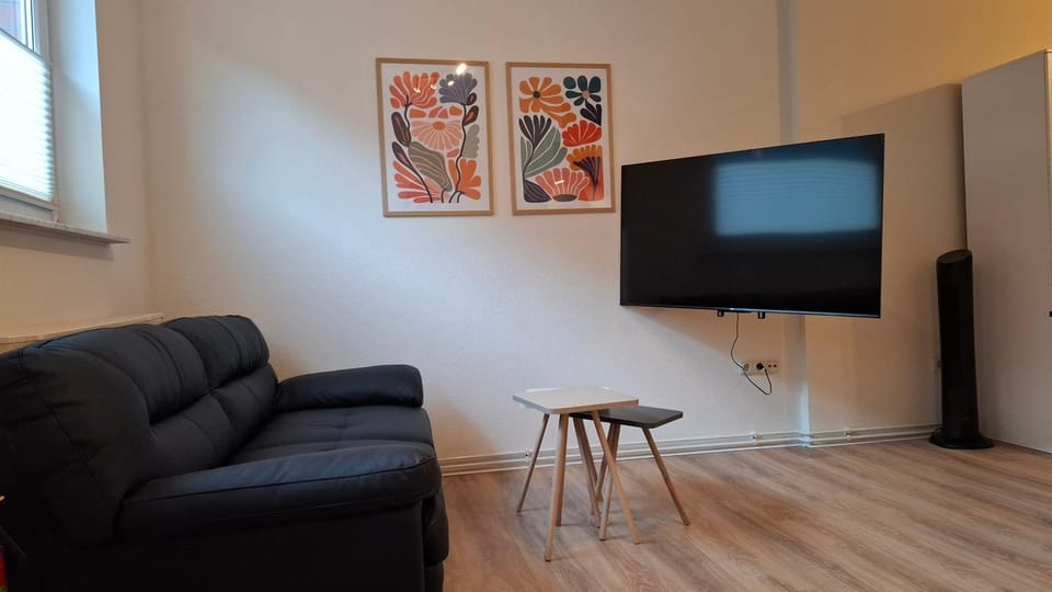 TV and multimedia, Seating area