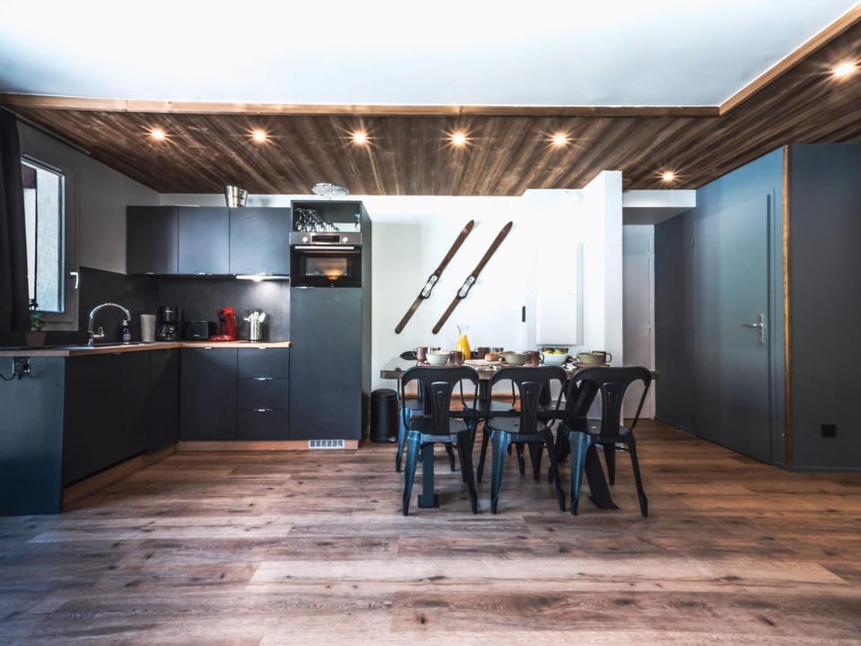 Appartement rénové, skis aux pieds, balcon, 3 pièces à Tignes - FR-1-502-358 Apartment in Tignes