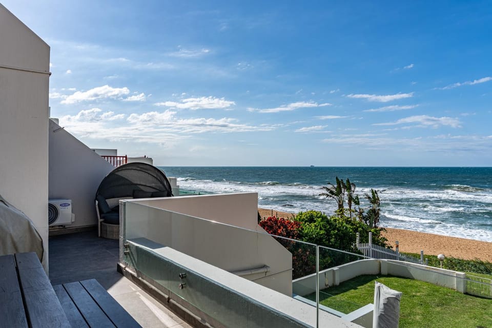 Luxurious 3 bedroom beach front apartment Apartment in Dolphin Coast