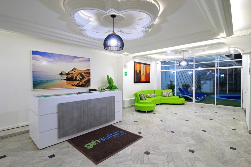 Living room, Lobby or reception, Seating area, fireplace