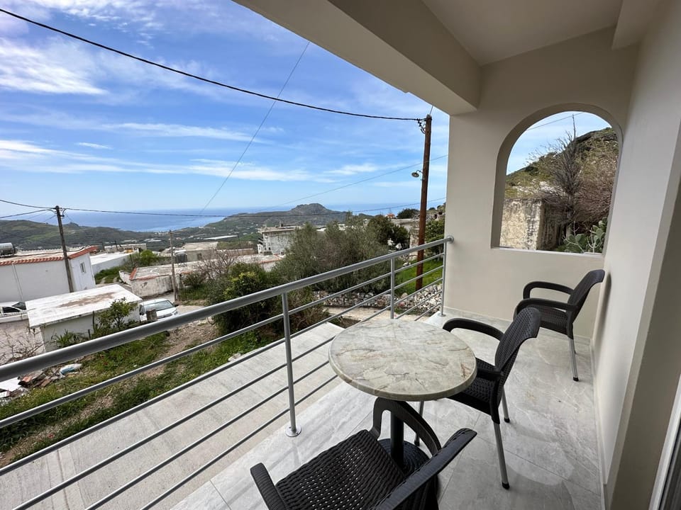 View (from property/room), Balcony/Terrace