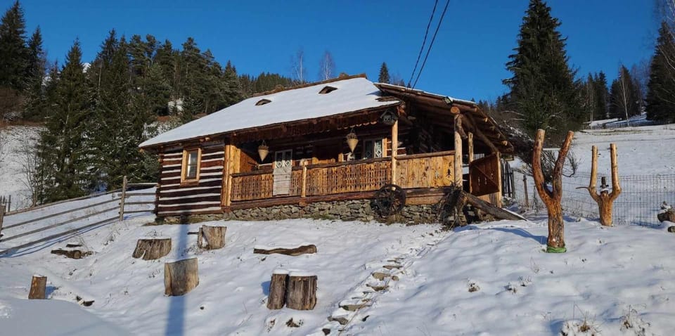 Property building, Day, Natural landscape, Winter