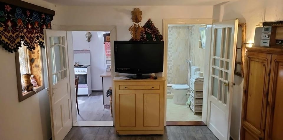 Communal lounge/ TV room, Bathroom, TV and multimedia, Bedroom, kitchen
