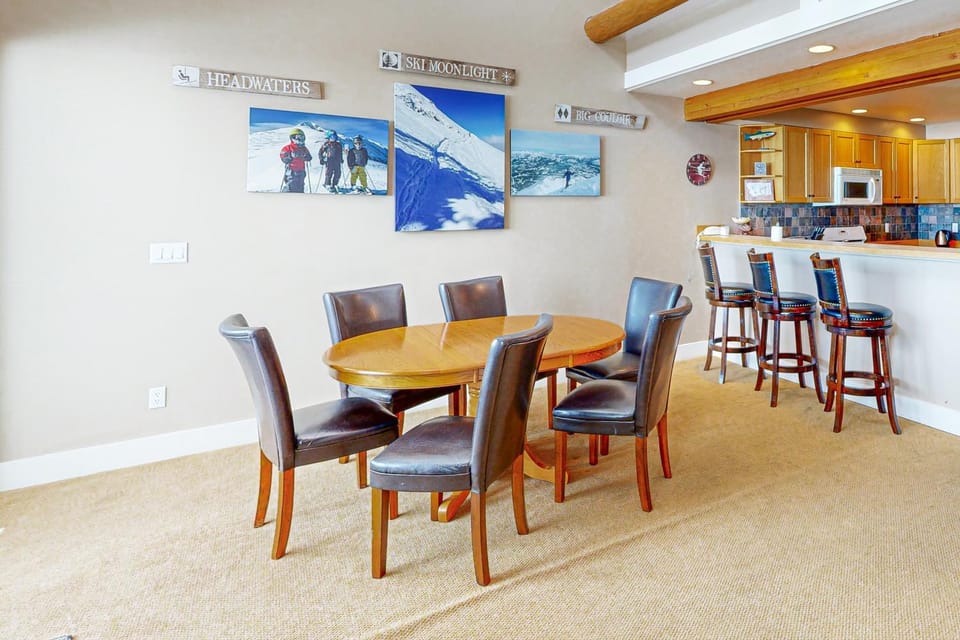 Saddle Ridge B4 Apartment in Big Sky