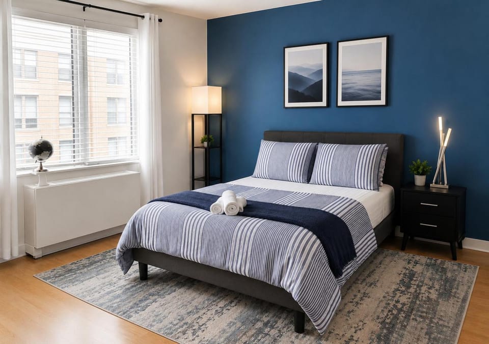 Bed, Photo of the whole room, Bedroom