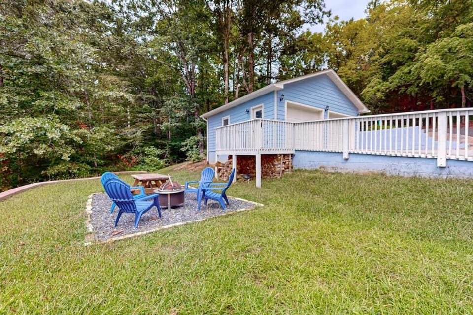 Lake Life House in Union County