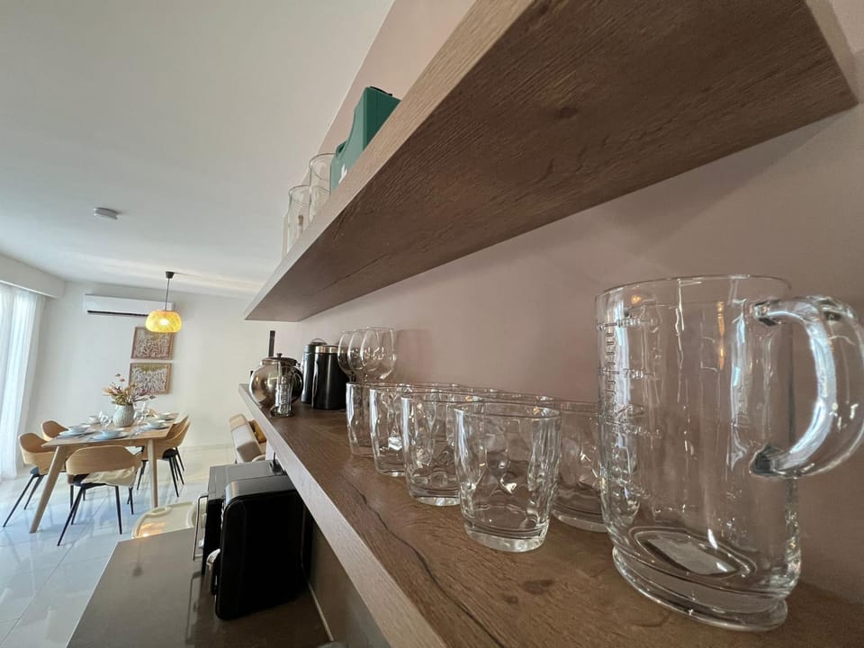 New apartment 2 mins from Seafront Apartment in Saint Paul's Bay
