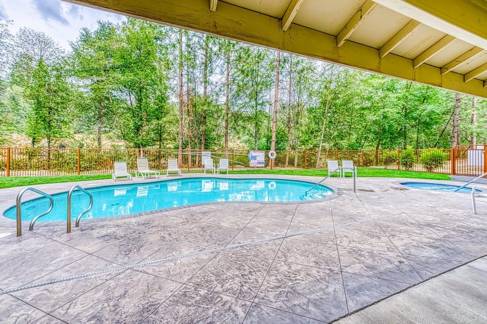 Slide Creek Retreat Apartment in Bass Lake