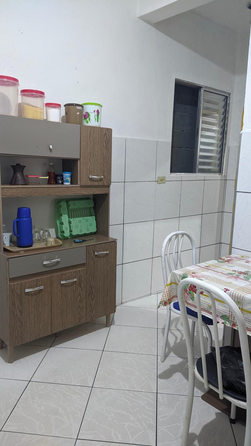 Kitchen or kitchenette, Dining area, Communal kitchen