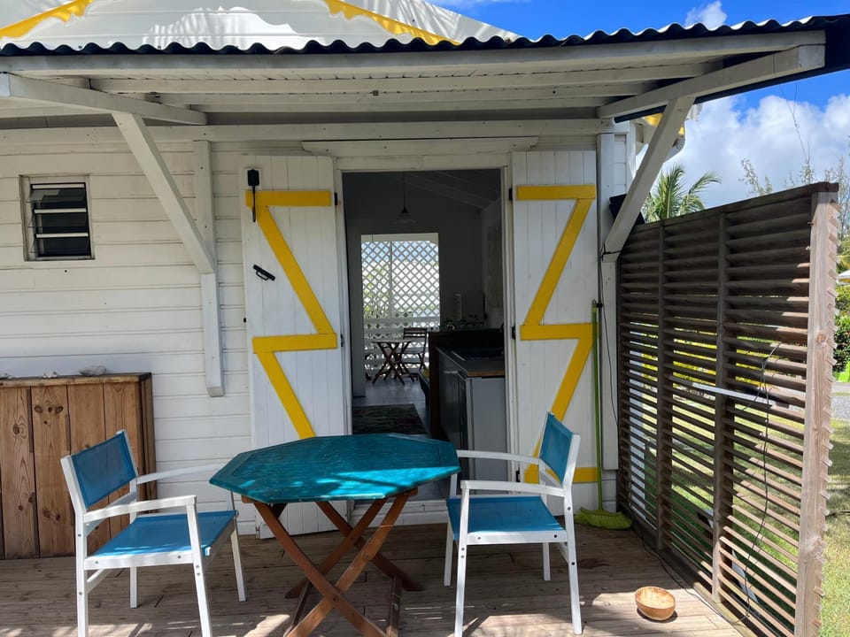 LES BUNGALOWS DE LOUISIANE House in Grande-Terre, Guadeloupe