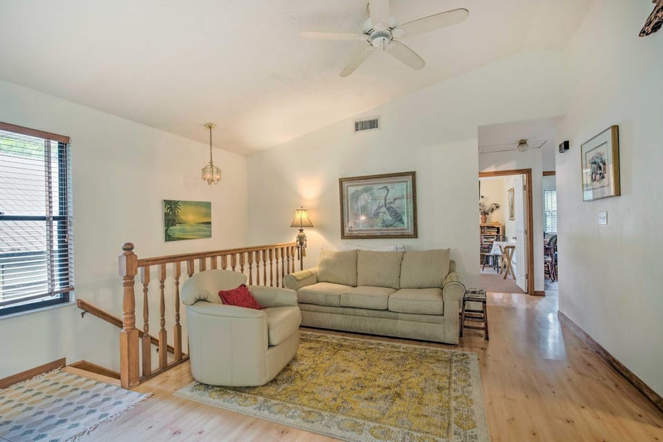 Waterfront Inglis Getaway w/ Dock: 5 Mi to Gulf House in Florida