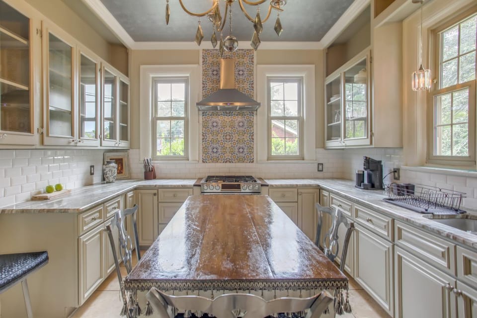 Family Laurinburg Home w/ Private Yard & BBQ Villa in South Carolina