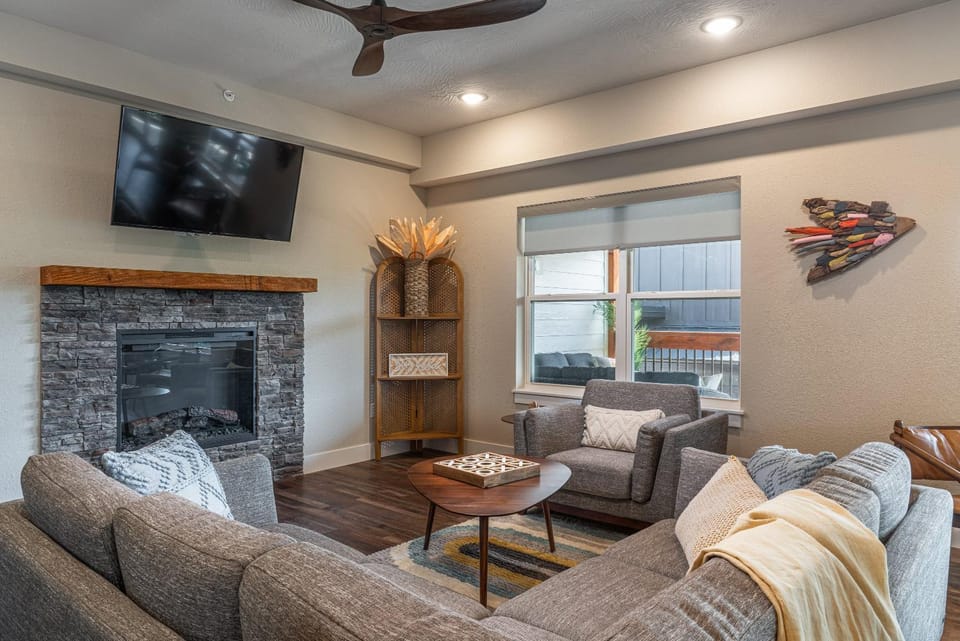 TV and multimedia, Living room