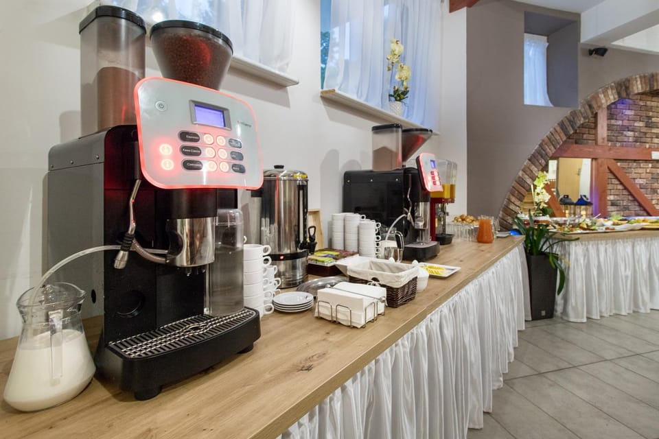Food and drinks, Buffet breakfast, Internal: Not applicable to any particular room