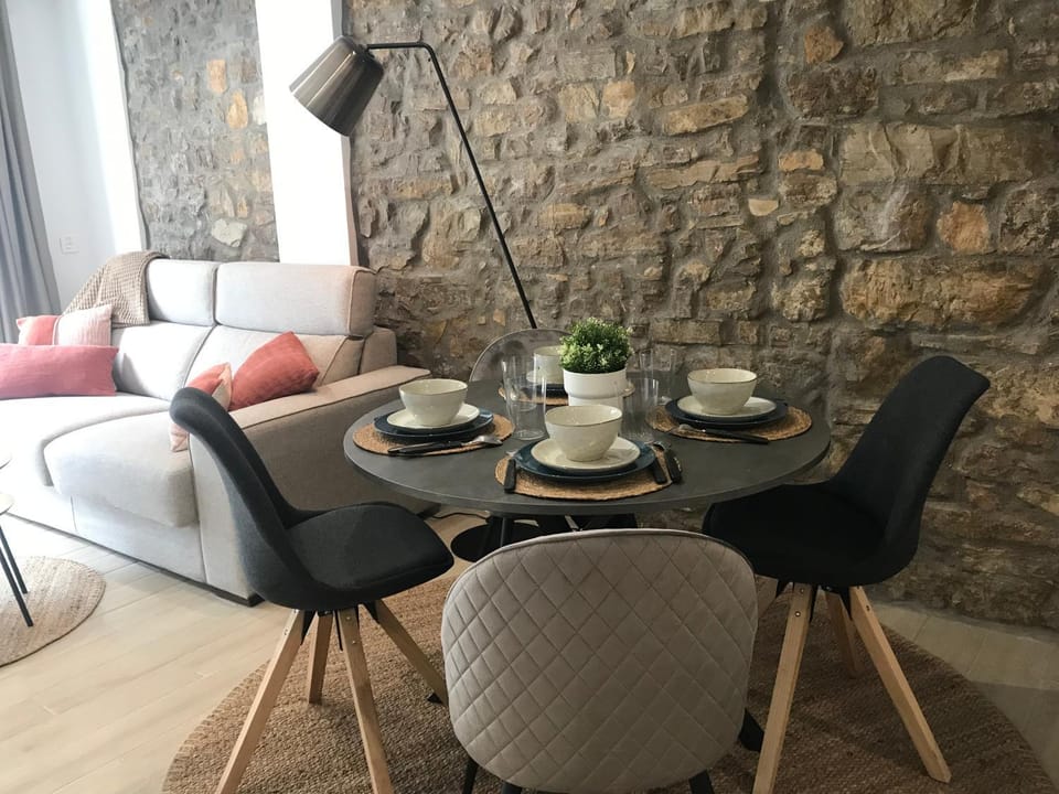 El Patio de Rivero con garaje, Avilés Apartment in Aviles