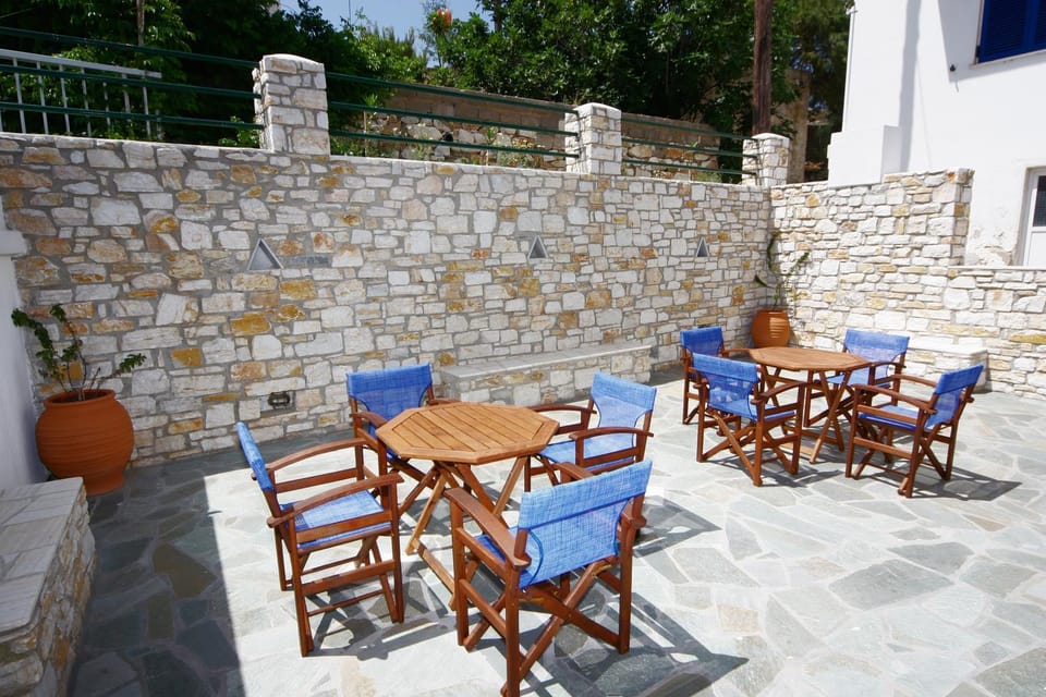 Property building, Communal lounge/ TV room, Balcony/Terrace