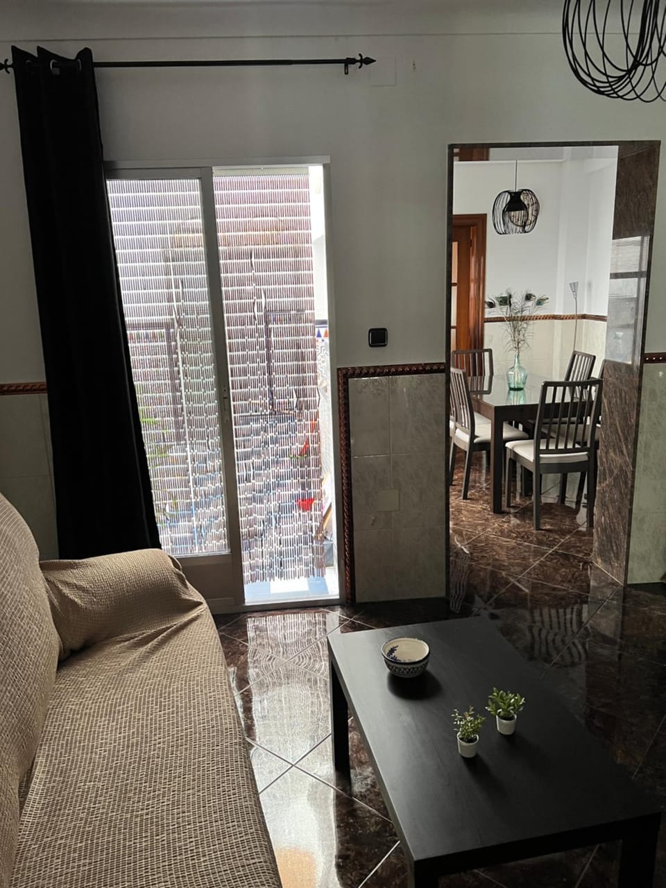 Communal lounge/ TV room, Living room, Dining area
