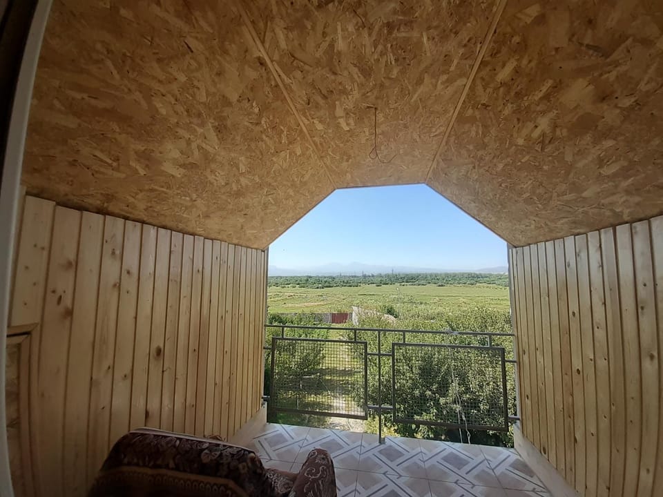 Natural landscape, View (from property/room), Balcony/Terrace