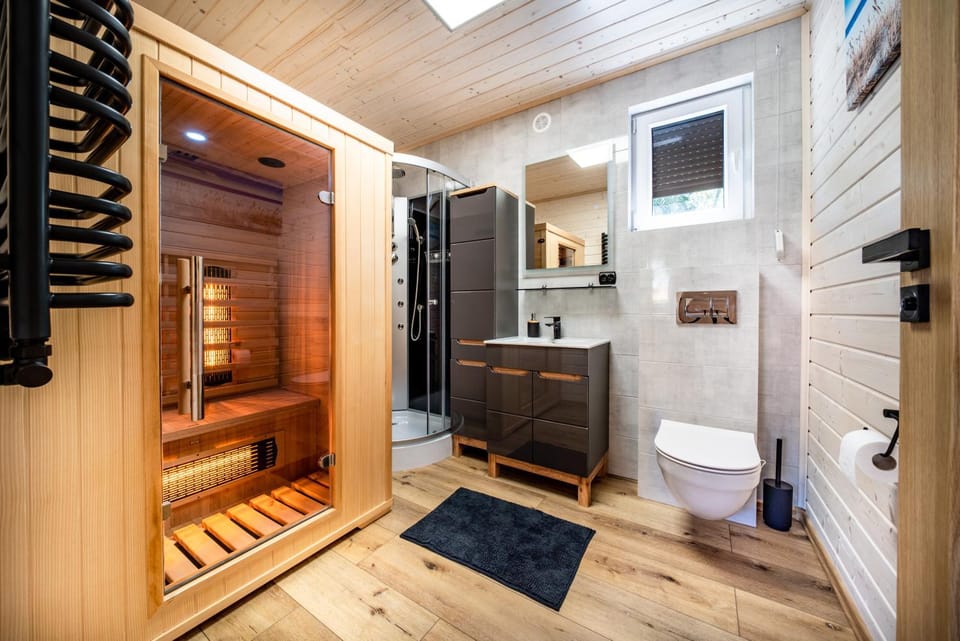 Sauna, Bathroom