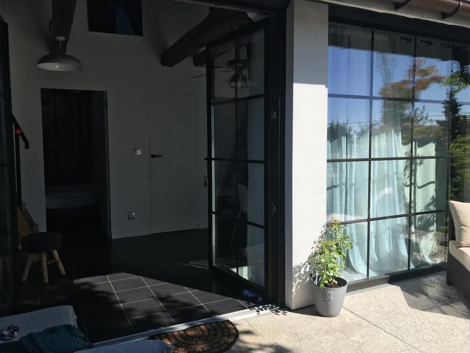 Property building, Balcony/Terrace