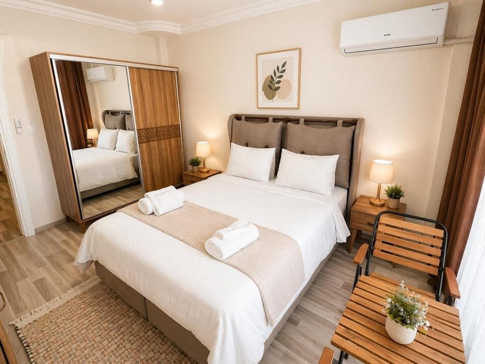 Bed, Photo of the whole room, Bedroom, towels, wardrobe, air conditioner