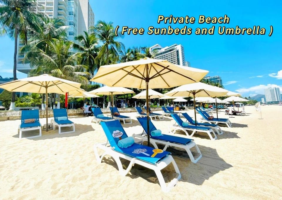 Day, Beach, Sea view, sunbed