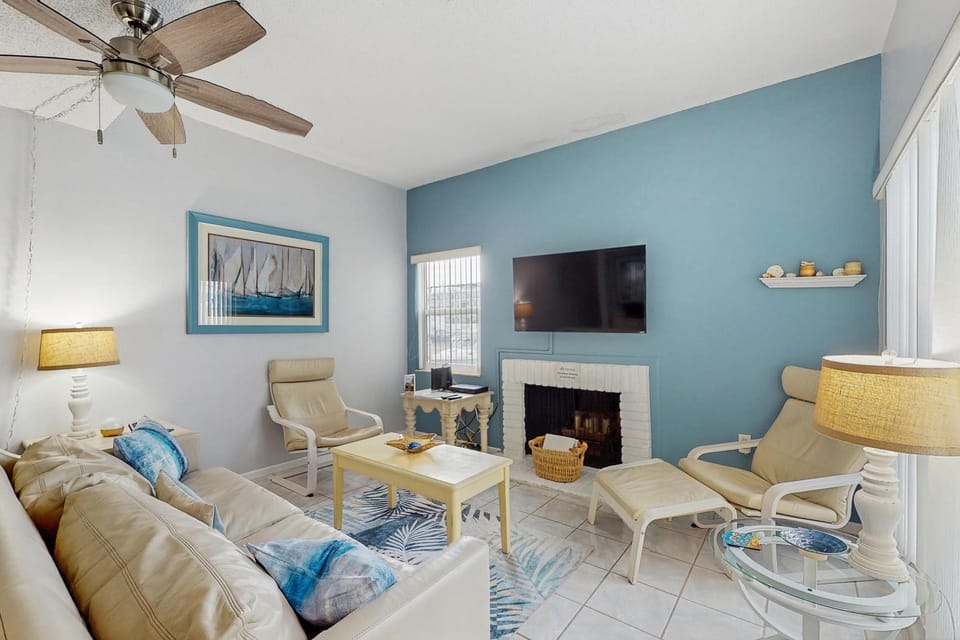 Madeira Beach Yacht Club #G House in Madeira Beach