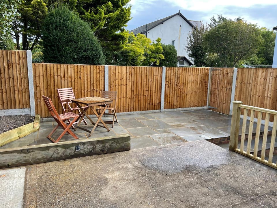 Patio, Garden view