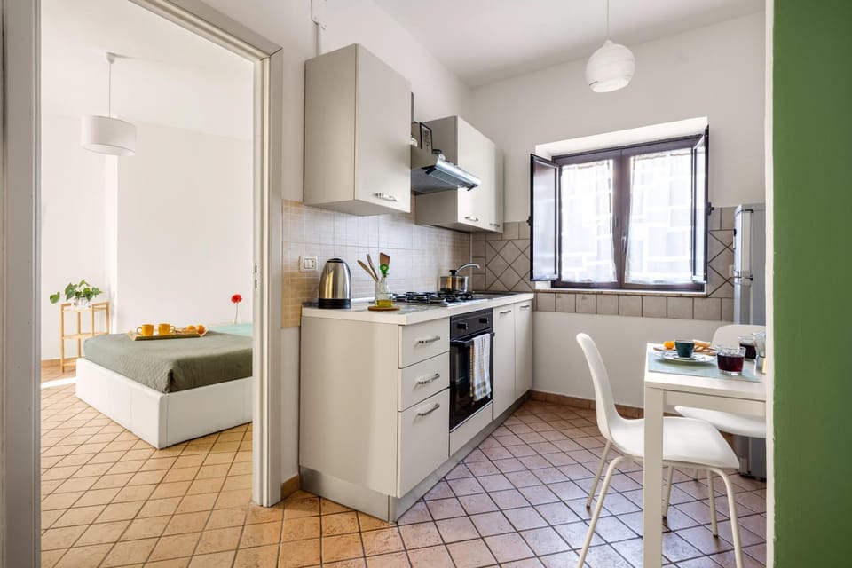 Kitchen or kitchenette, Food and drinks, Food and drinks, Dining area, Food, Food, heating, heating, oven, stove, washing machine, washing machine, washing machine, air conditioner, air conditioner