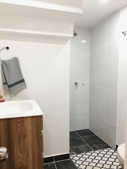 Apartamento Amplio y Centrico SABANETA Apartment in Sabaneta