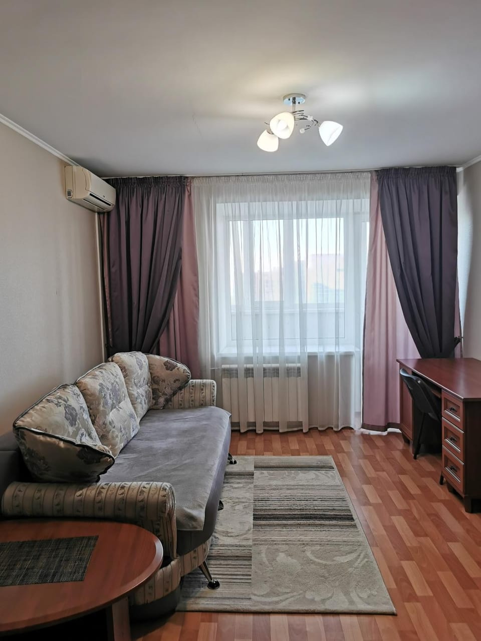 1 комнатная квартира в самом центре с видом на сквер Apartment in Kazakhstan