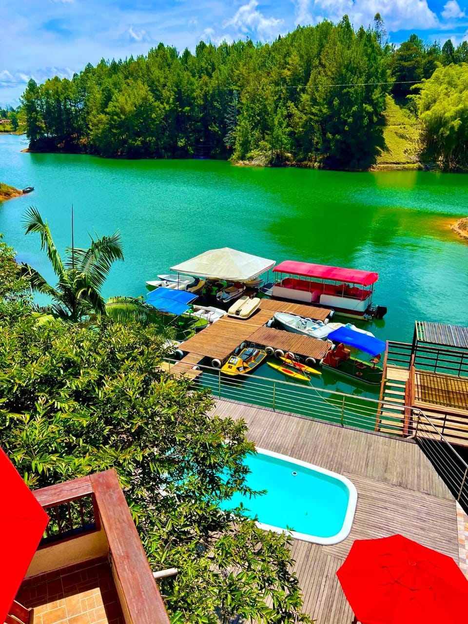 Lake view, Swimming pool