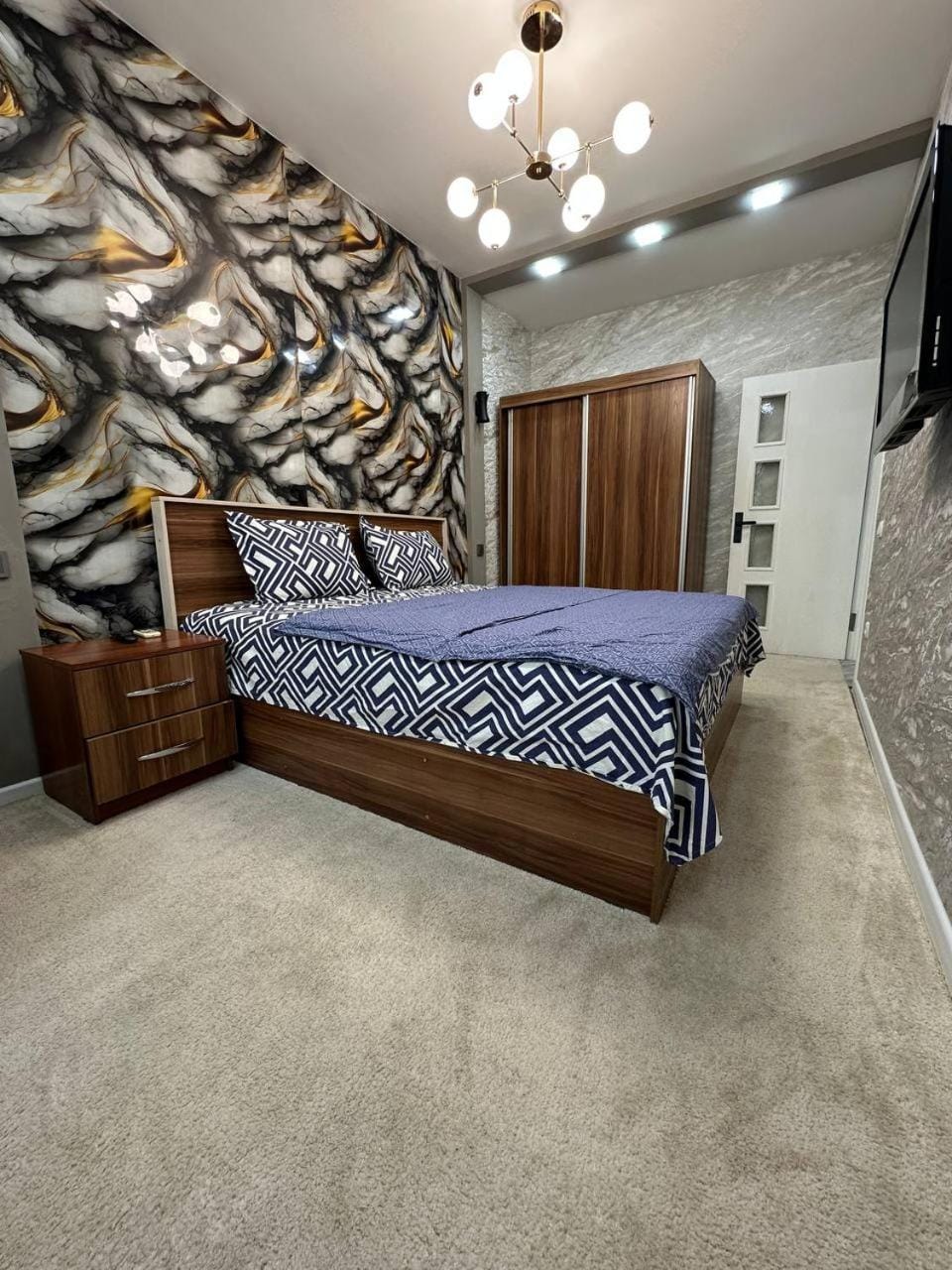 Flagman apartment в центре города Apartment in Europe
