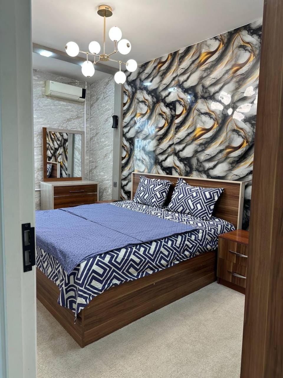 Flagman apartment в центре города Apartment in Europe