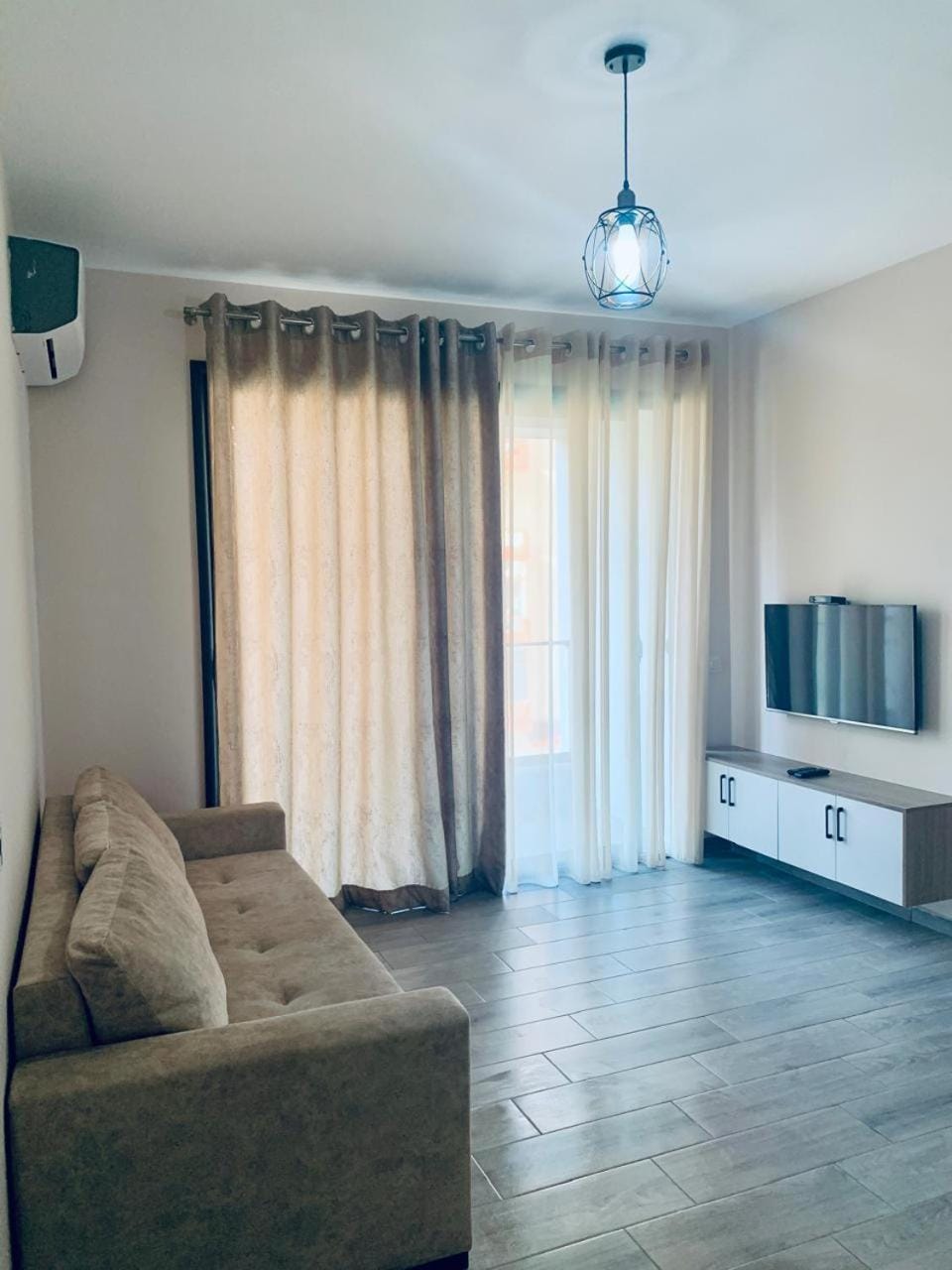 Daily Apartment Alma Apartment in Vlorë