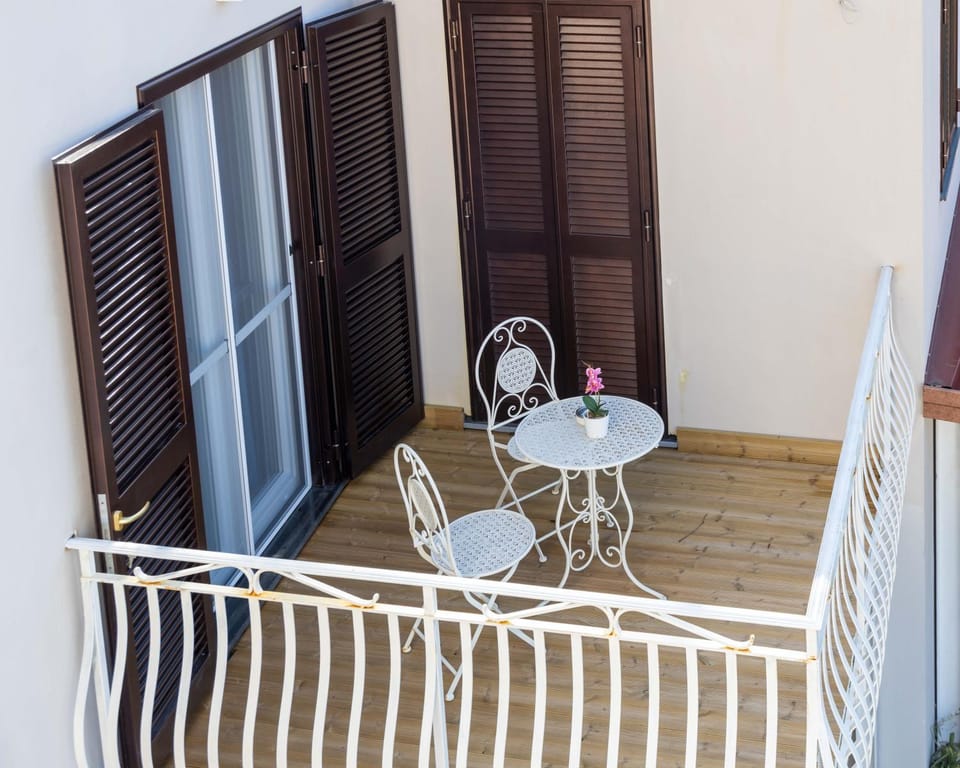 Balcony/Terrace, Balcony/Terrace