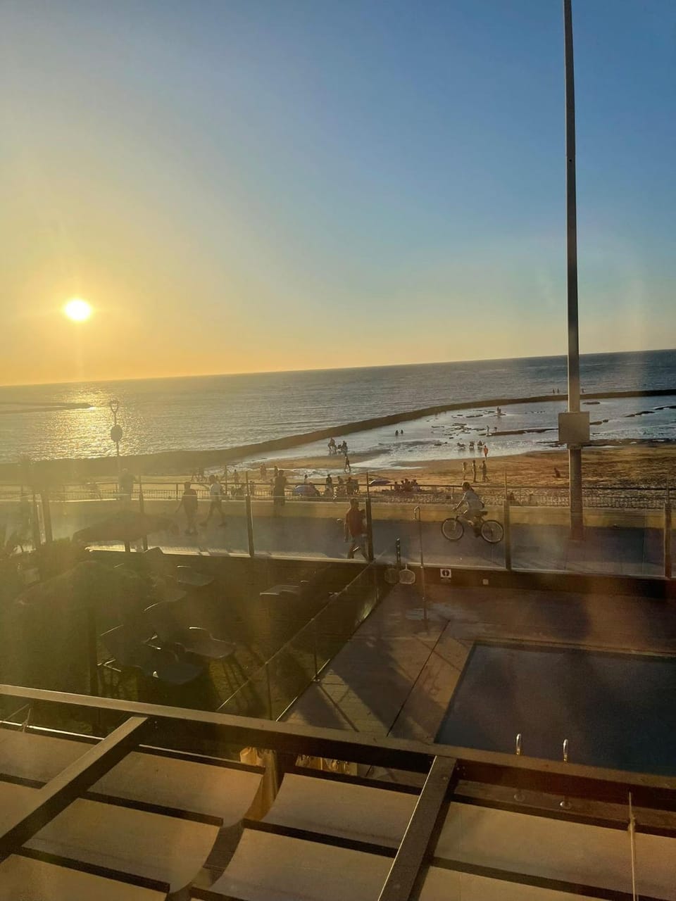 Apartamento con piscina en el Paseo Cruz del Mar Apartment in Chipiona