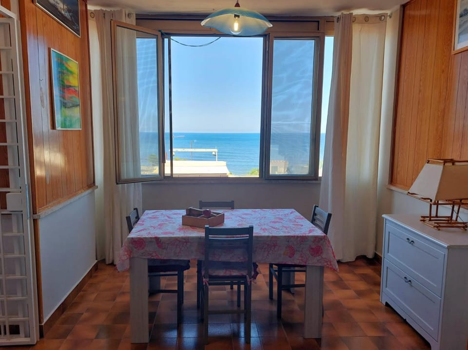 Dining area, Sea view