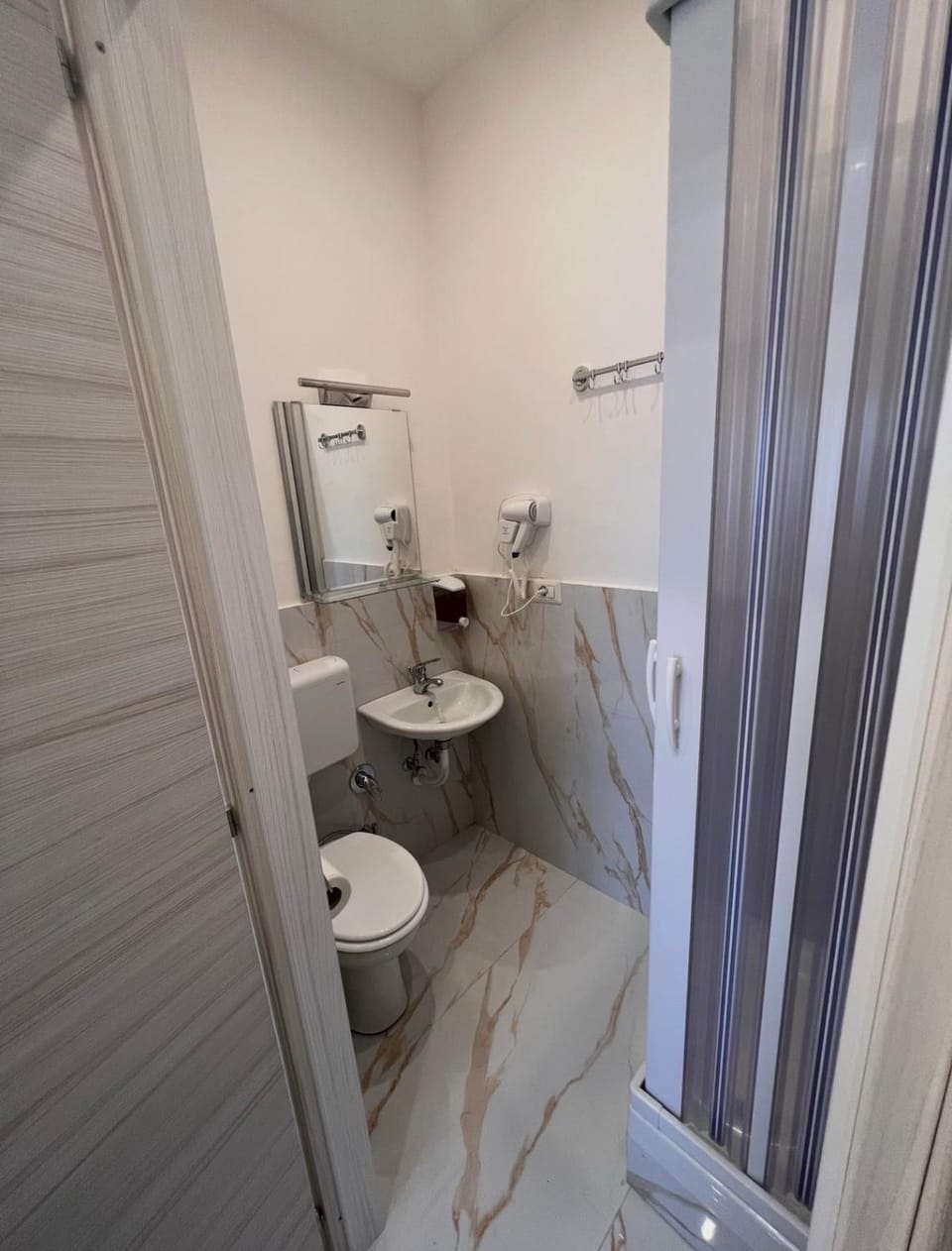 Easy Boarding Bed and Breakfast in Naples