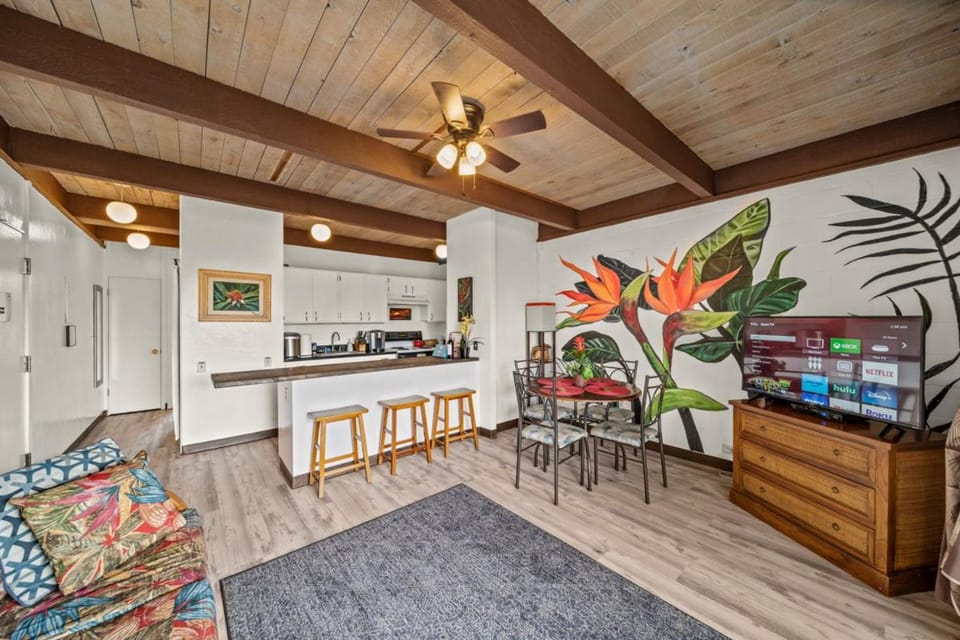 Tropical Paradise, Relaxing 1BR Condo Near Magic Sands Beach Apartment in Holualoa