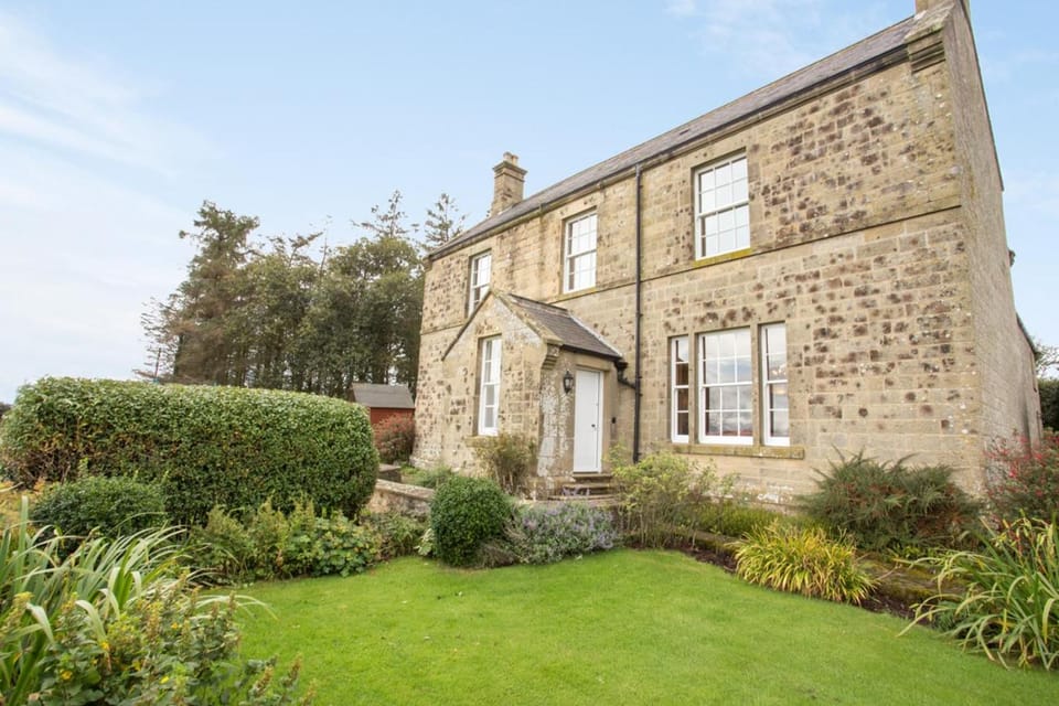 Property building, Garden, Garden, Garden view