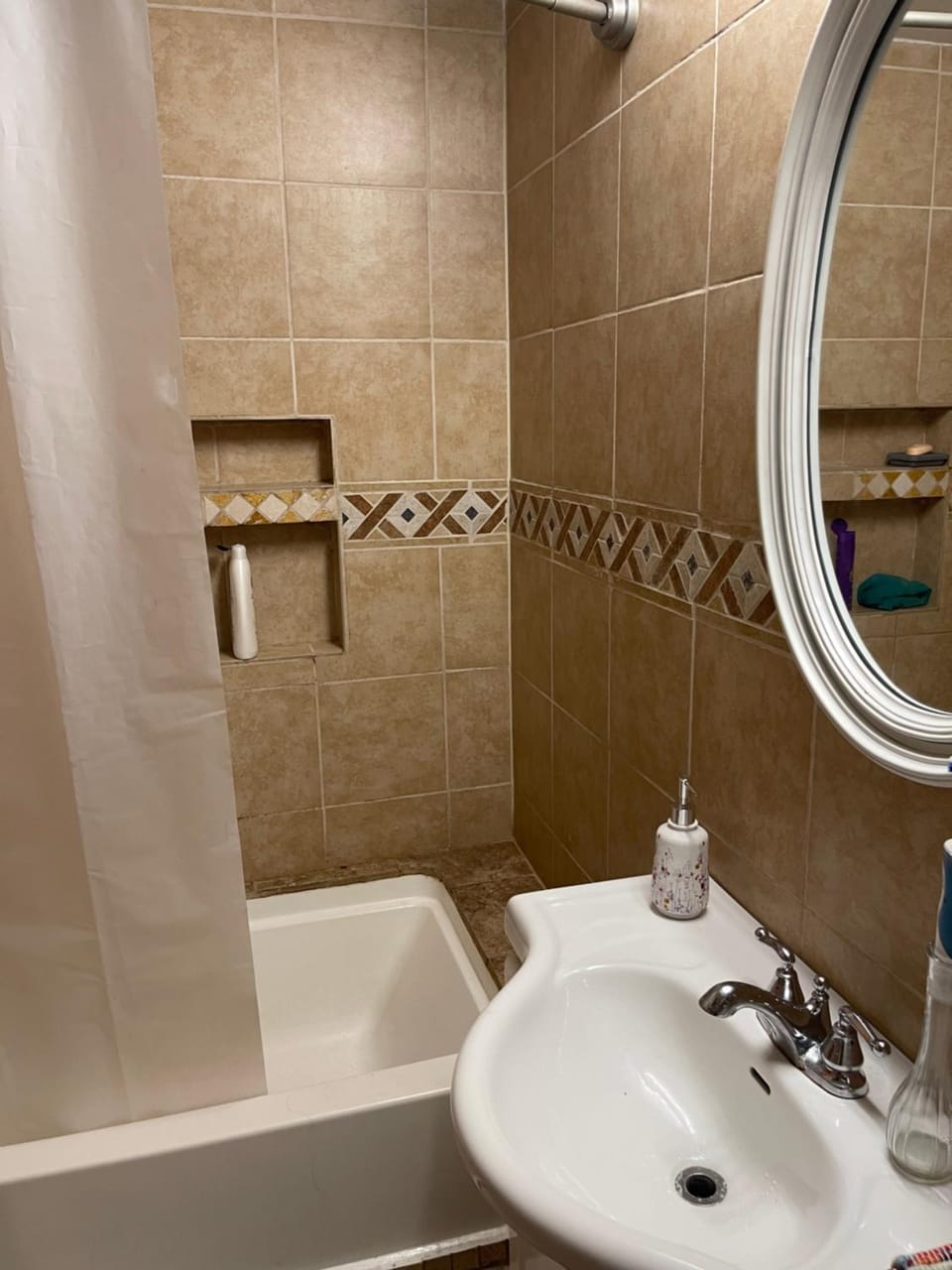 Sherman Hill Des Moines Apartment in Des Moines