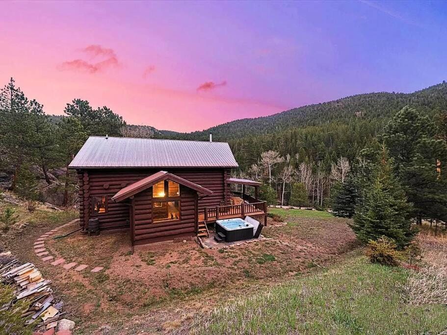 Natural landscape, Hot Tub, Mountain view