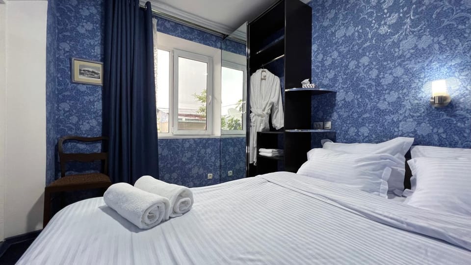 Bed, View (from property/room), View (from property/room), Bedroom, hair dresser, towels, wardrobe