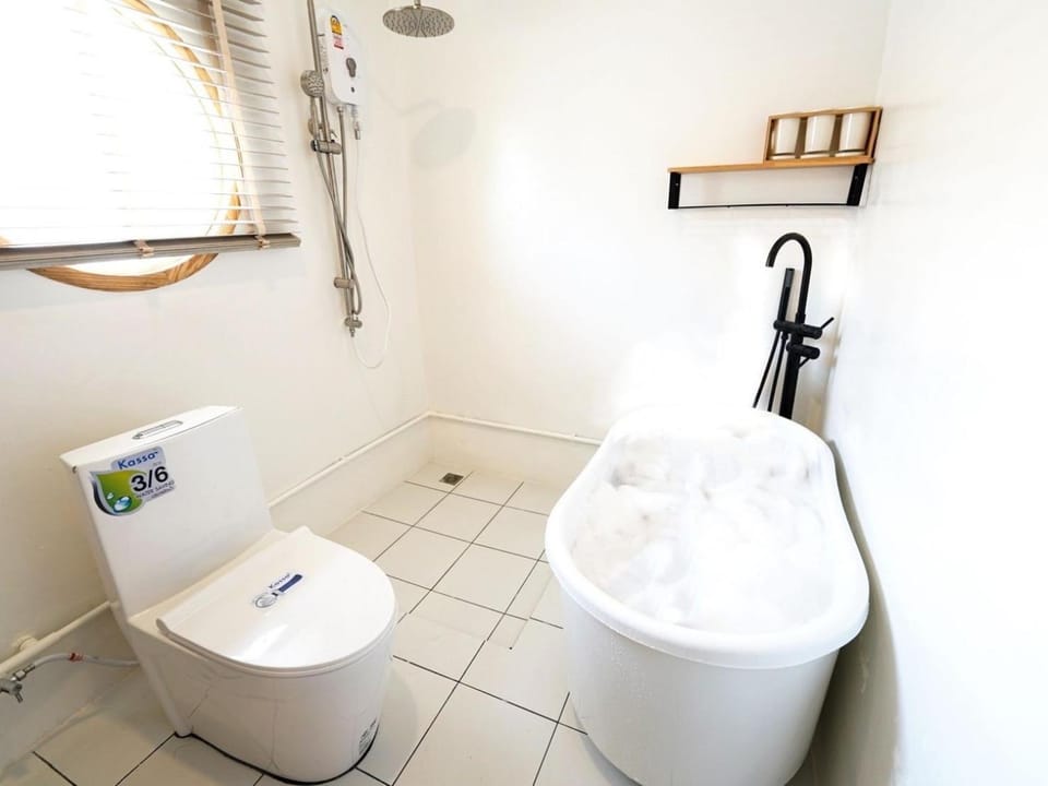 Hot Tub, Bathroom, Bath