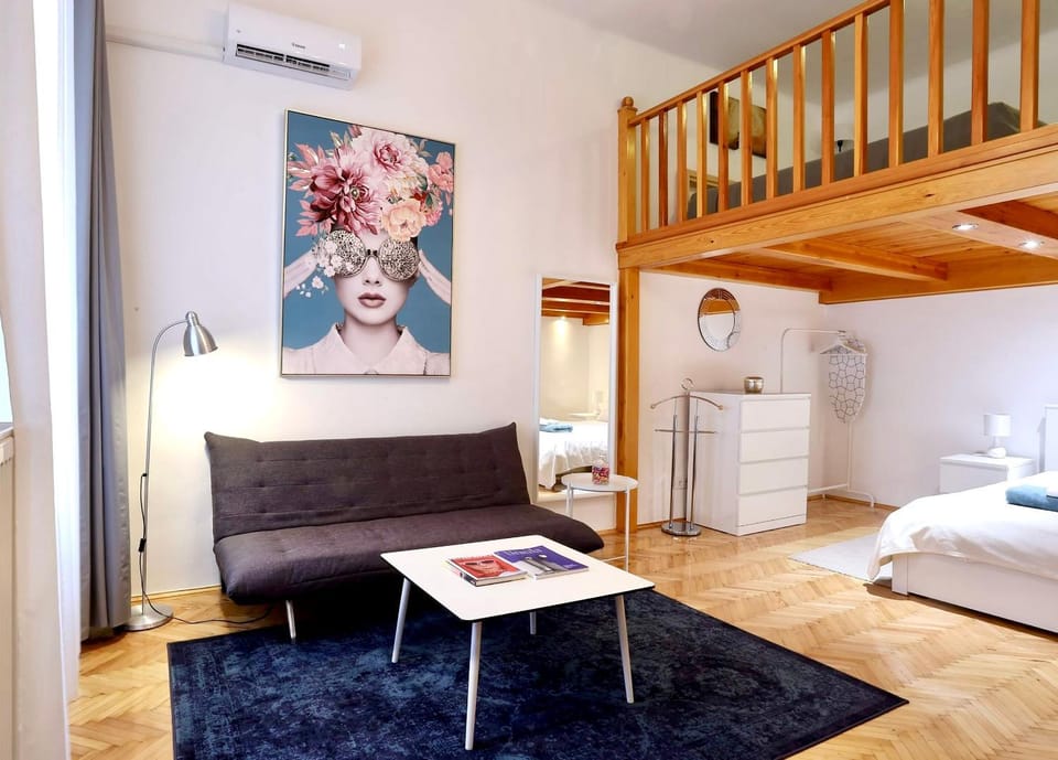 Living room, Bedroom